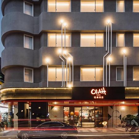 Olah Poshtel - Taichung Station Hotel Exterior foto